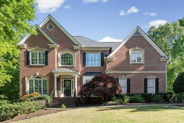 915 River Mist Drive, Suwanee, GA 30024