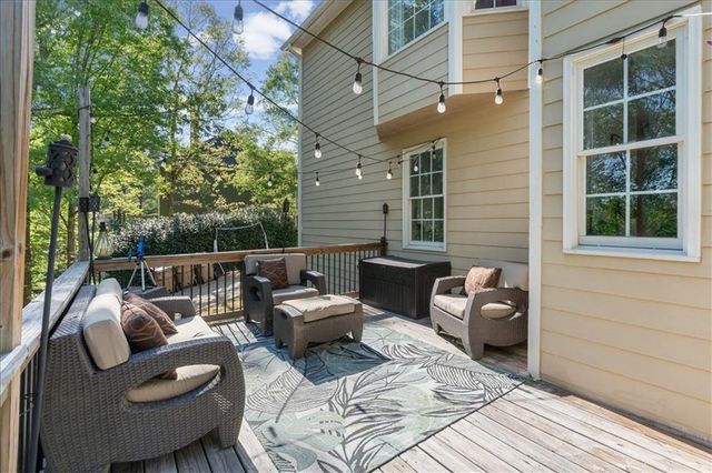 915 River Mist Drive, Suwanee, GA 30024
