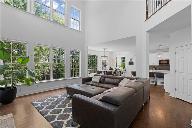 915 River Mist Drive, Suwanee, GA 30024