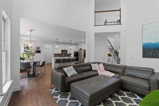 915 River Mist Drive, Suwanee, GA 30024