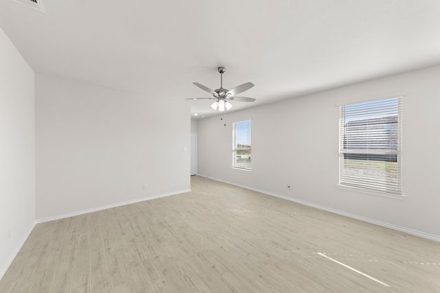 125 Pheasant Run Road, Terrell, TX 75160