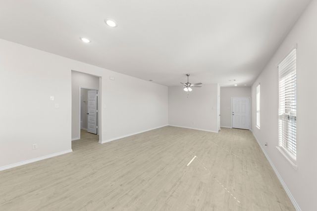 125 Pheasant Run Road, Terrell, TX 75160