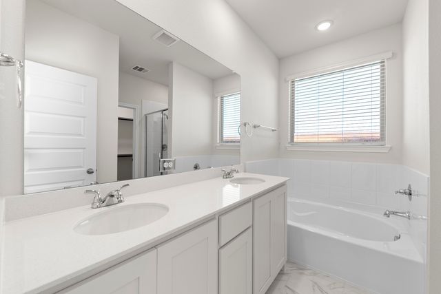 125 Pheasant Run Road, Terrell, TX 75160