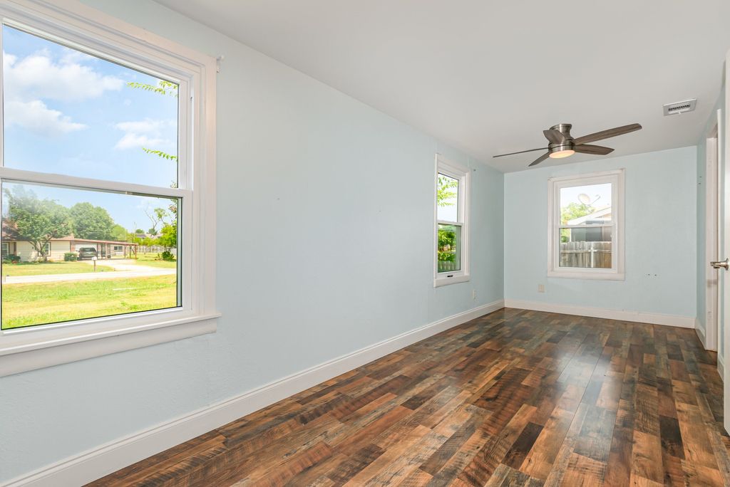 623 Concho Drive, Oak Point, TX 75068