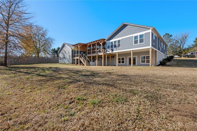 1122 Midway Road, Pickens, SC 29671