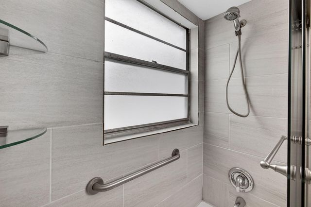 19 Suffolk A, Boca Raton, FL 33434