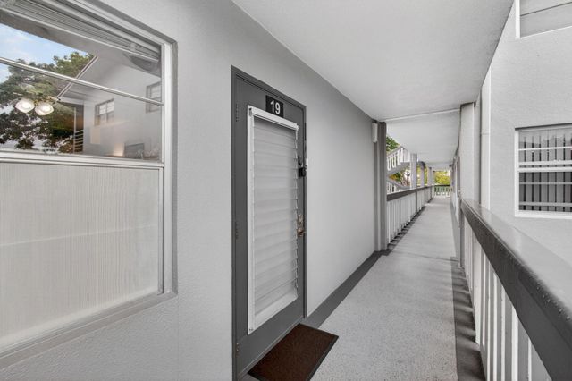 19 Suffolk A, Boca Raton, FL 33434