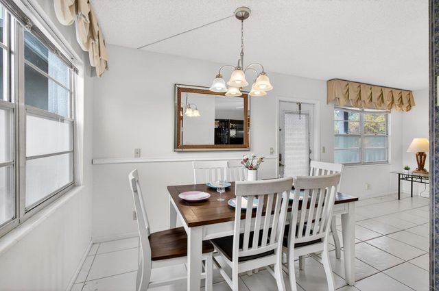 19 Suffolk A, Boca Raton, FL 33434