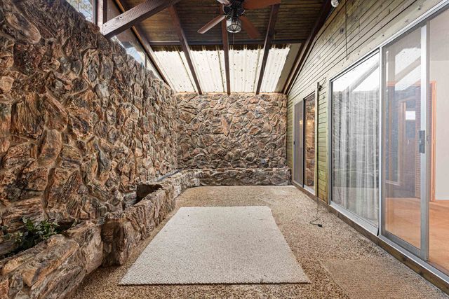 1112 Le Duke Blvd, Longview, TX 75601