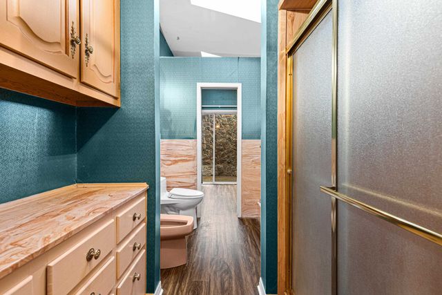 1112 Le Duke Blvd, Longview, TX 75601