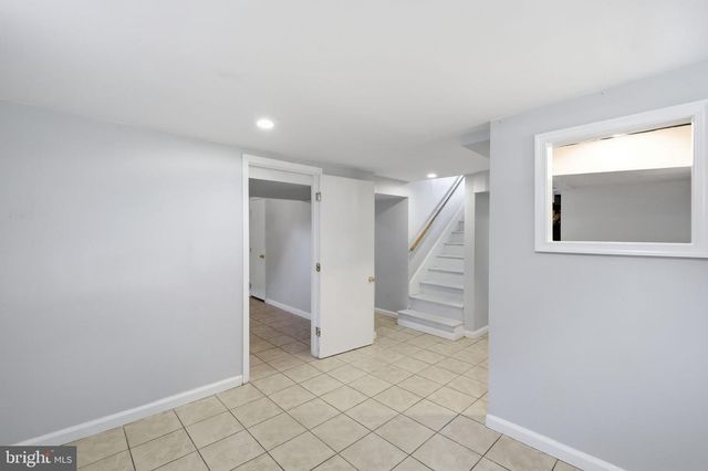4718 68TH AVE, Hyattsville, MD 20784