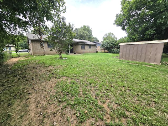 2853 Major Street, Fort Worth, TX 76112
