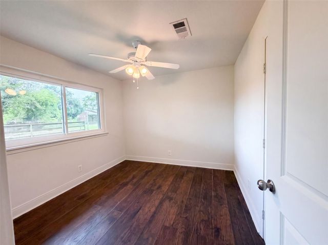 4623 Cherry Street, Santa Fe, TX 77517