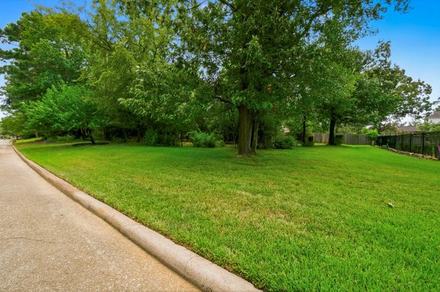 3318 Pebble Beach, Montgomery, TX 77356