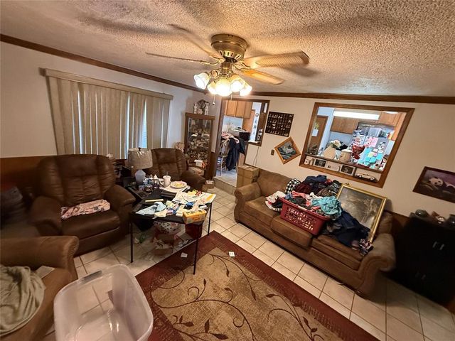 9609 Greystone Avenue, Oklahoma City, OK 73120