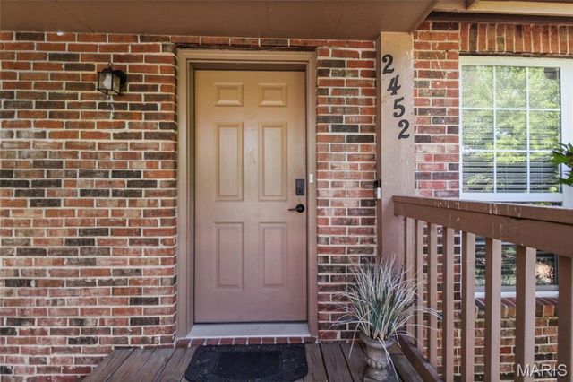 2452 Fowler Avenue, Overland, MO 63114