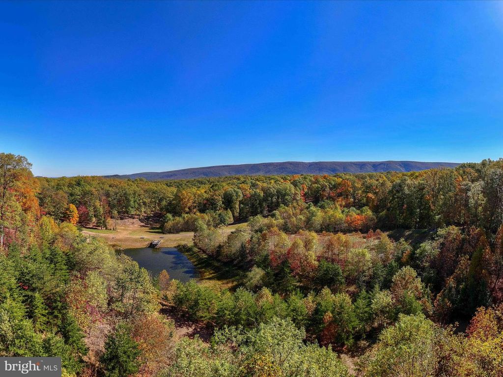 44 COX LANE, Great Cacapon, WV 25422