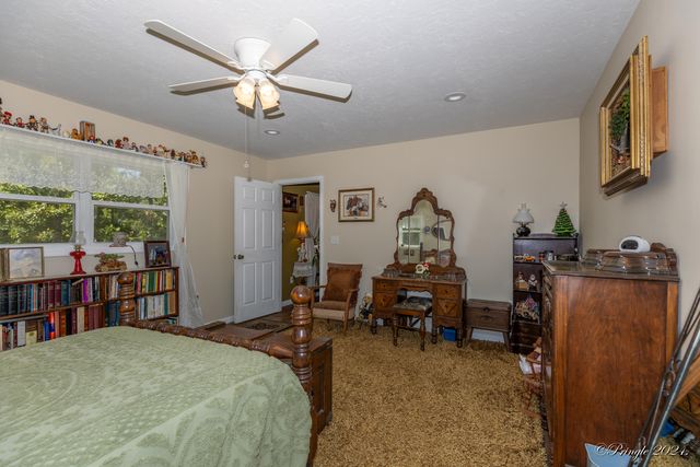 7309 County Road 5090, Pomona, MO 65789