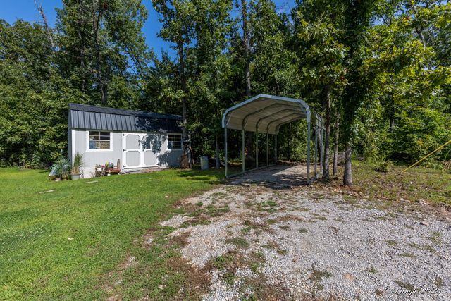 7309 County Road 5090, Pomona, MO 65789