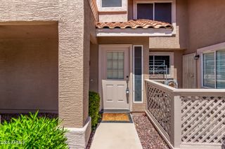 1633 E LAKESIDE Drive 143, Gilbert, AZ 85234
