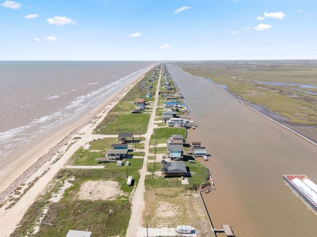 44640 County Road 230 Drive, Sargent, TX 77414