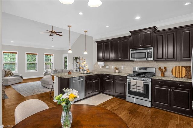 4671 Olivine Lane, Pfafftown, NC 27040