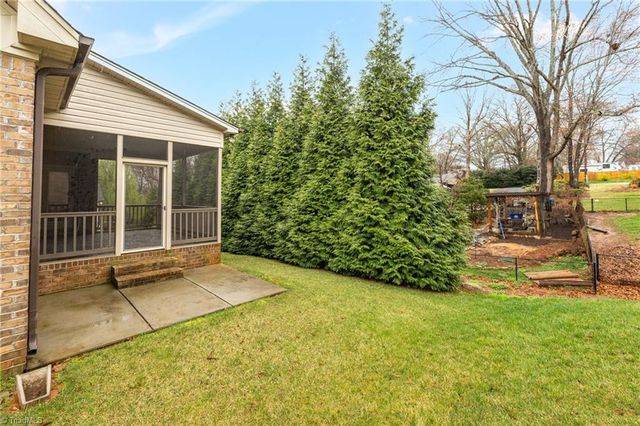 4671 Olivine Lane, Pfafftown, NC 27040