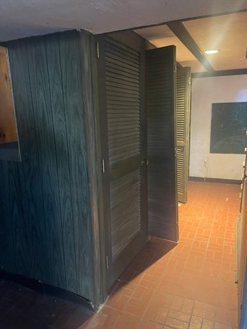 63 Prescott St, Attleboro, MA 02703