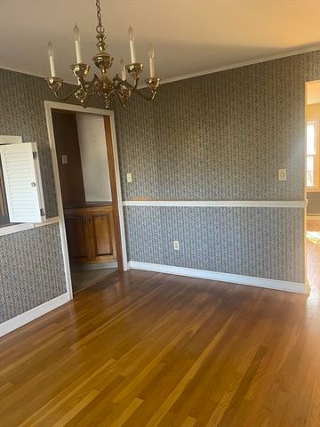 63 Prescott St, Attleboro, MA 02703