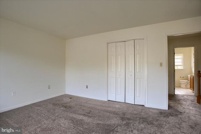 4179 KITTATINNY DR, Mechanicsburg, PA 17050
