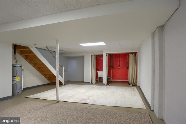 4179 KITTATINNY DR, Mechanicsburg, PA 17050