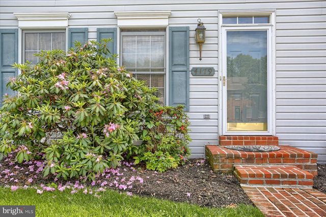 4179 KITTATINNY DR, Mechanicsburg, PA 17050