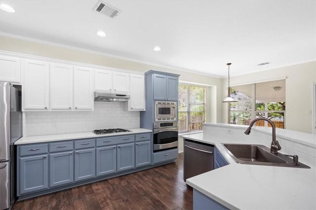 2225 Speidel DR, Pflugerville, TX 78660