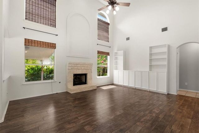 2225 Speidel DR, Pflugerville, TX 78660