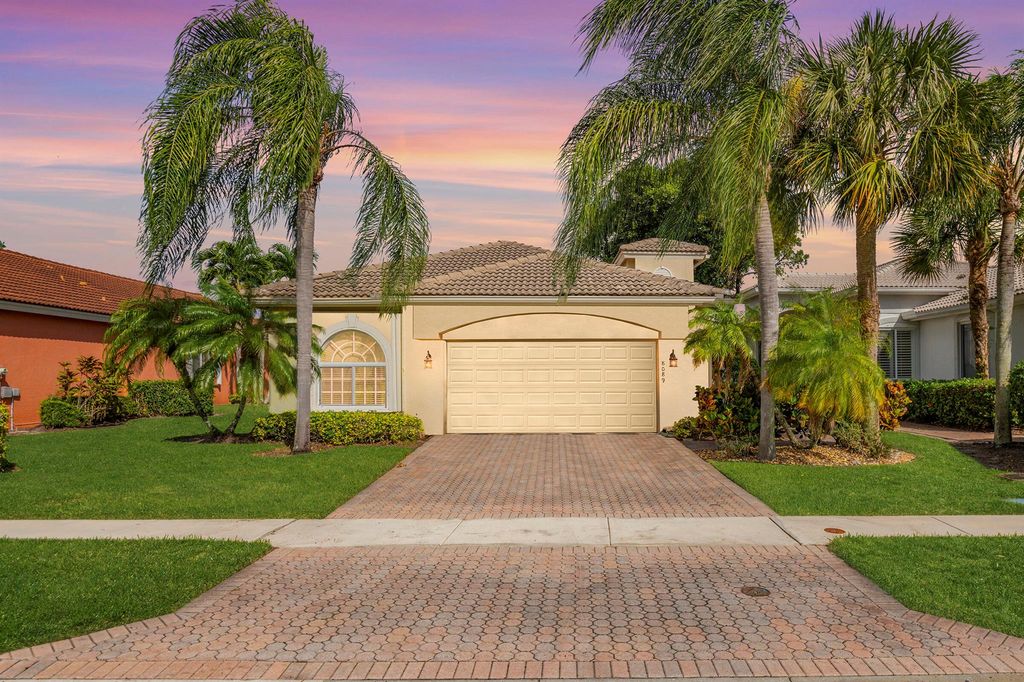 8089 Brindisi Lane, Boynton Beach, FL 33472