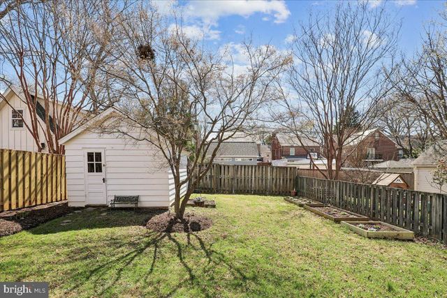 4420 BUTTERWORTH PL NW, Washington, DC 20016