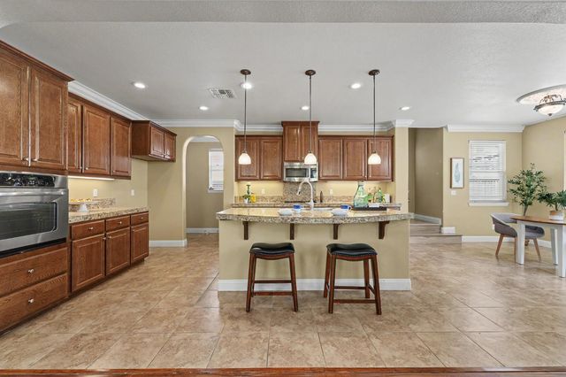 1223 E Springer Dr, Turlock, CA 95382