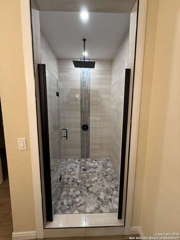 48 Grey Fox, Poteet, TX 78065