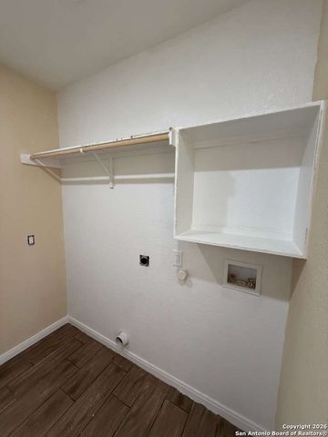 48 Grey Fox, Poteet, TX 78065