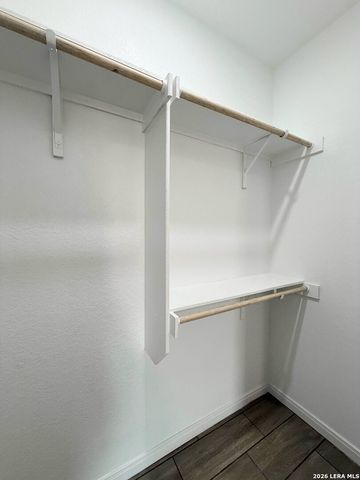 48 Grey Fox, Poteet, TX 78065