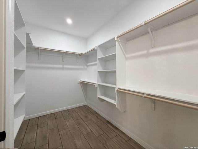 48 Grey Fox, Poteet, TX 78065