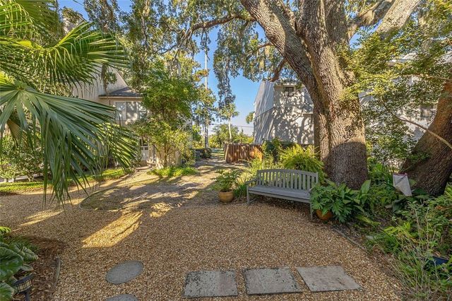 1495 Wood Ave, St Simons Island, GA 31522