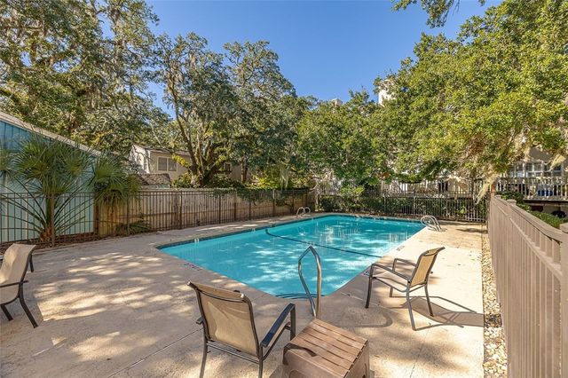 1495 Wood Ave, St Simons Island, GA 31522