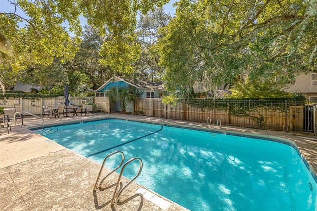 1495 Wood Ave, St Simons Island, GA 31522