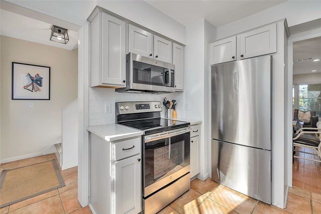 1495 Wood Ave, St Simons Island, GA 31522