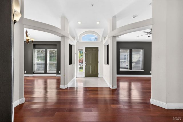 473 Verano Ave, Sonoma, CA 95476