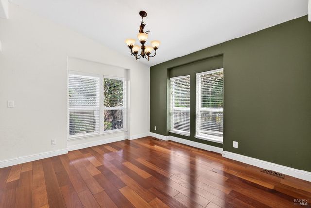 473 Verano Ave, Sonoma, CA 95476