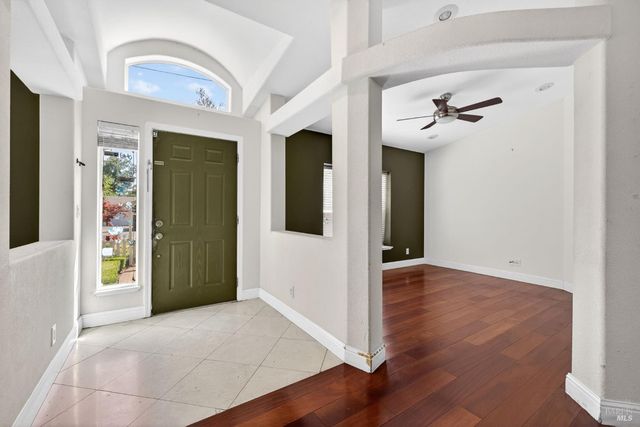 473 Verano Ave, Sonoma, CA 95476