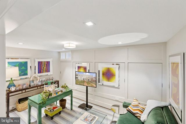 1724 34TH ST NW, Washington, DC 20007