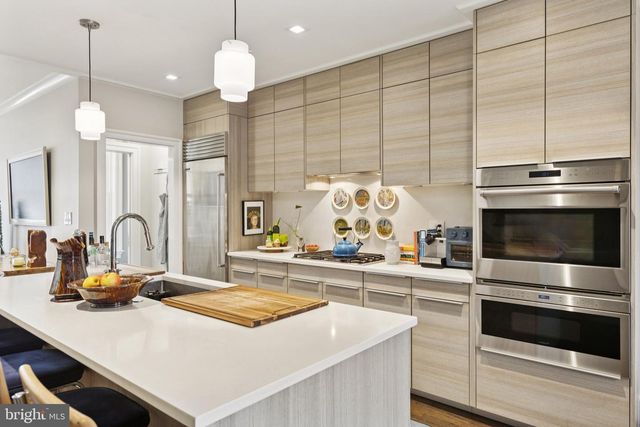 1724 34TH ST NW, Washington, DC 20007